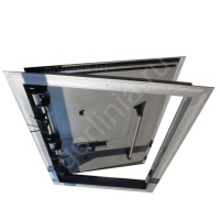 Люк кровельный ЛКР для выхода на крышу вид снизу Люк кровельный ЛКР для выхода на крышу вид снизу