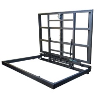 Стальной люк под доску 25 мм в деревянном полу на петлях с амортизаторами   и замком Стальной люк под доску 25 мм в деревянном полу на петлях с амортизаторами   и замком