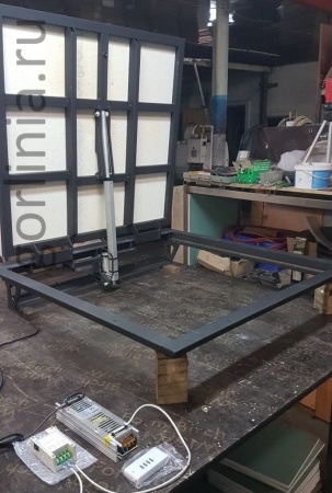 Люк в сборе с предустановленным актуатором и контроллером Люк в сборе с предустановленным актуатором и контроллером