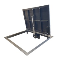 Люк в подвал с электроприводом и пультом Стелс под плитку напольный Люк в подвал с электроприводом и пультом Стелс под плитку напольный